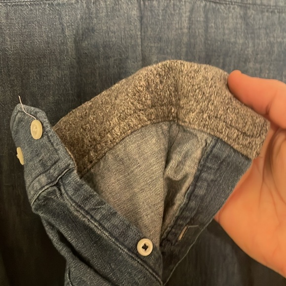 Banana men’s L slim fit Denim Button Down Jean - Picture 6 of 6